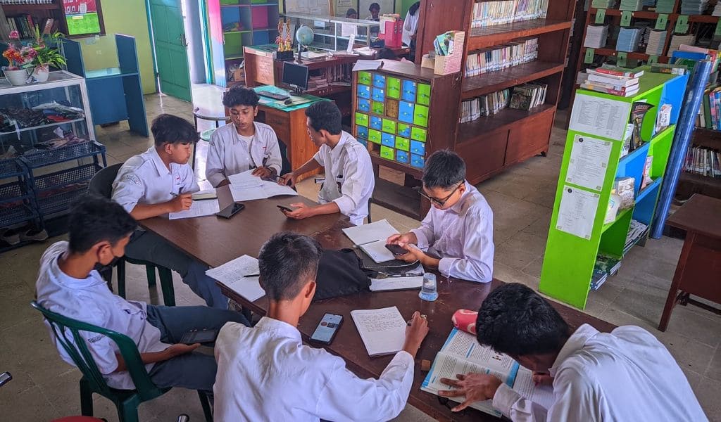 Gambar Fasilitas Sarana Pendidikan